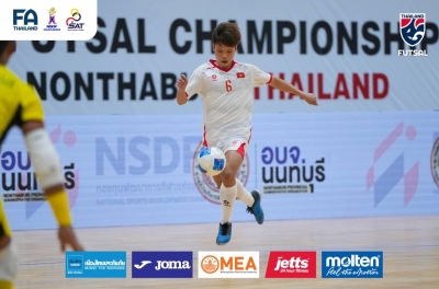 Thần đồng 2k6 liên tục tỏa sáng, giúp ĐT Việt Nam ghi liên tiếp 11 bàn