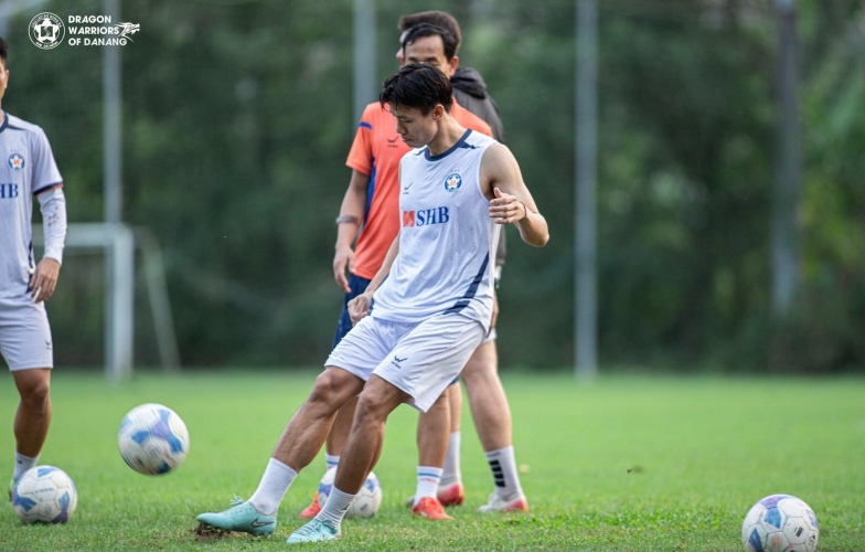 Trung vệ số 1 Việt Nam nói lời thật lòng về đội bóng cũ