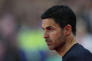 Arteta cho biết Declan Rice có thể trở lại trận gặp Leeds trong khi Christos Tzolis không thể thi đấu.