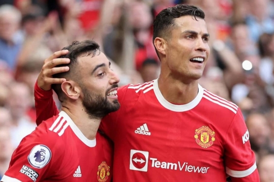 Bruno Fernandes nói thẳng ngày Ronaldo trở về MU khiến tất cả bùng nổ