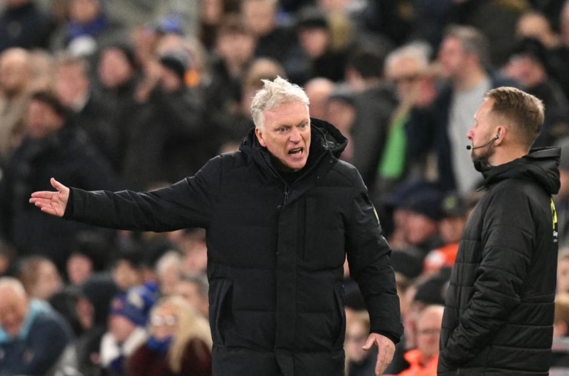 David Moyes bức xúc khi Everton bị từ chối 11m trước Arsenal