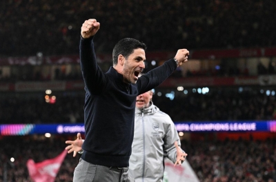 CHÍNH THỨC: Mikel Arteta đi vào lịch sử khi Arsenal vô địch EPL