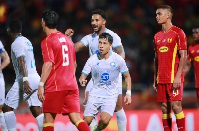 Xuân Son im tiếng, Nam Định thua thất vọng Selangor