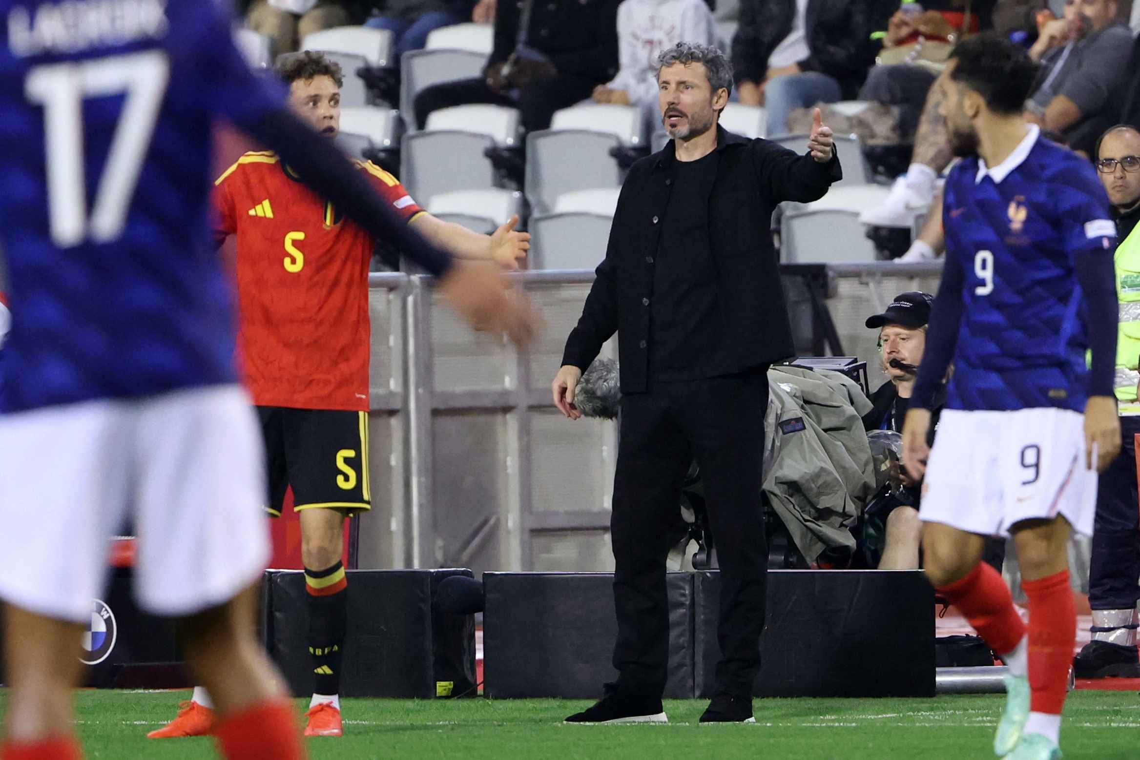 HLV tuyển Bỉ Van Bommel không đưa ra lời đảm bảo nào cho Lukaku trước trận gặp Thổ Nhĩ Kỳ