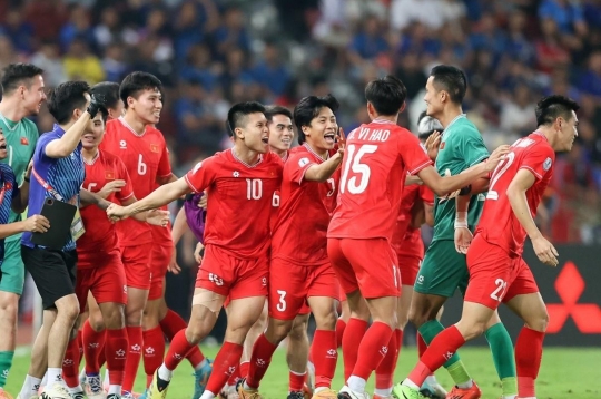 Quyết đấu Malaysia, hàng thủ trở thành điểm tựa lớn nhất của ĐT Việt Nam