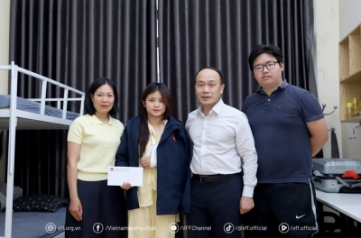 VFF có hành động ý nghĩa với tuyển thủ Việt Nam bị gãy tay