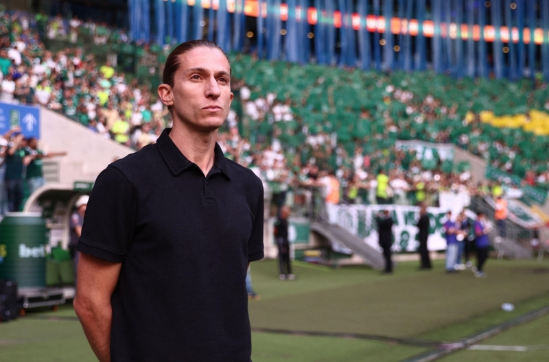 Giành cú ăn 4, cựu sao Chelsea đưa ra yêu sách 'không tưởng'