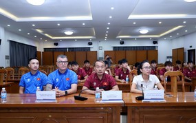U17 Việt Nam được trang bị kiến thức dinh dưỡng thể thao trước World Cup