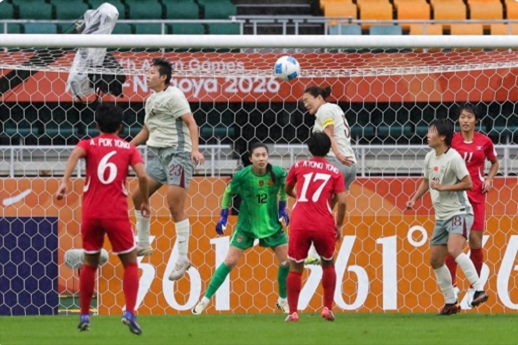 0-2 trước Triều Tiên, nữ Trung Quốc lỡ hẹn chung kết ASIAD: hai lần thủng lưới từ bóng chết, cả trận chỉ có 1 cú sút trúng đích