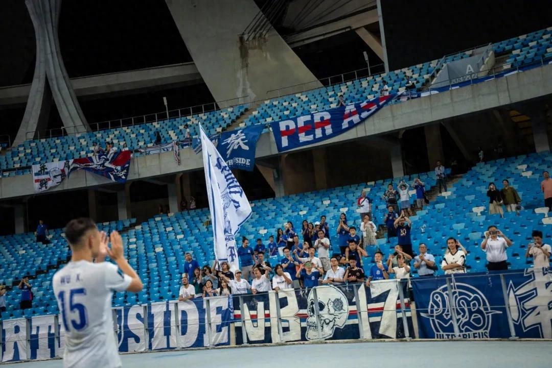 Chấn thương dai dẳng, Shenhua lại mất thêm hai cầu thủ ở AFC Champions League
