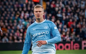 Erling Haaland phá kỷ lục của Lionel Messi, đi vào lịch sử Champions League