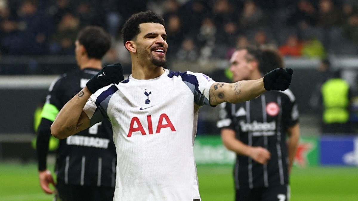 Bữa tiệc Champions League với sự cuồng nhiệt của Premier League, nền tảng kinh tế quyết định sức cạnh tranh trên sân cỏ