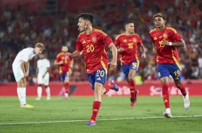 Trụ cột Tây Ban Nha muốn gắn bó sự nghiệp với Barca