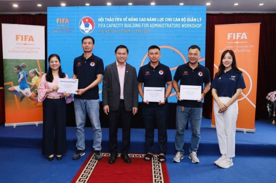 Bế mạc hội thảo FIFA nâng cao năng lực quản lý bóng đá