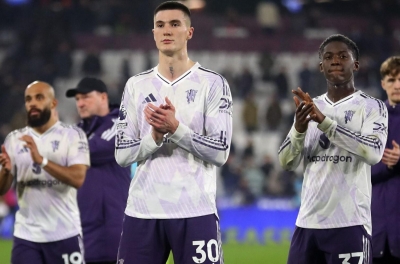 CHÍNH THỨC: Ngoại hạng Anh lập tức ra thông báo nóng về trận West Ham vs MU