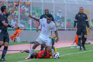 Benni McCarthy tiết lộ lý do vì sao Harambee Stars để thua Guinea ở vòng loại AFCON