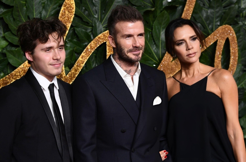 David Beckham bị con trai 'từ mặt', muốn gặp phải nhờ luật sư