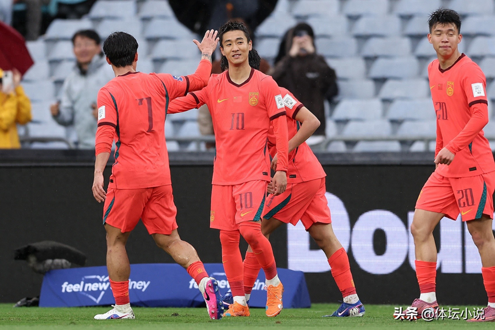 Bất ngờ lớn! Đội tuyển Trung Quốc đã chiến thắng đội tham dự World Cup, đội tuyển quốc gia thắng 2-0 Curaçao, đối thủ chỉ có 140 nghìn người.