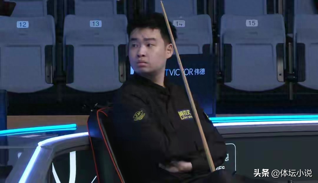 Đang phát trực tiếp! Lịch thi đấu Giải Snooker Grand Prix: 16 tay chơi mạnh nhất sẽ được xác định, Từ Gia Huy ra sân &amp; Triệu Tâm Đồng gặp khó trong chiến thắng