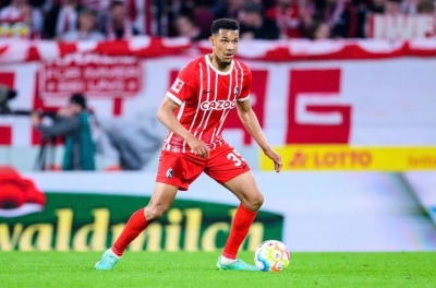 Sao Việt kiều Đức đắt giá đứng trước nguy cơ 'tuột khỏi tay' Việt Nam