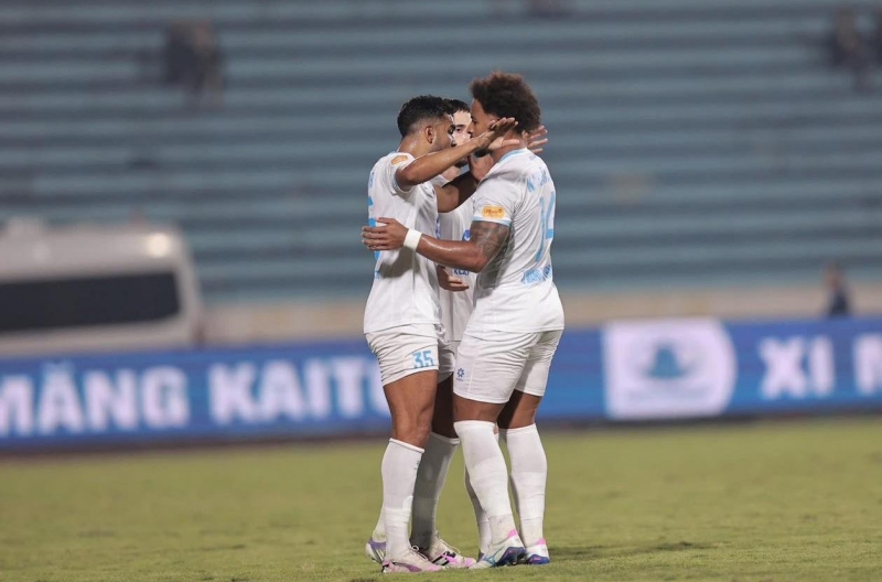 Xuân Son trở lại, Nam Định thẳng tiến tứ kết Cúp Quốc gia