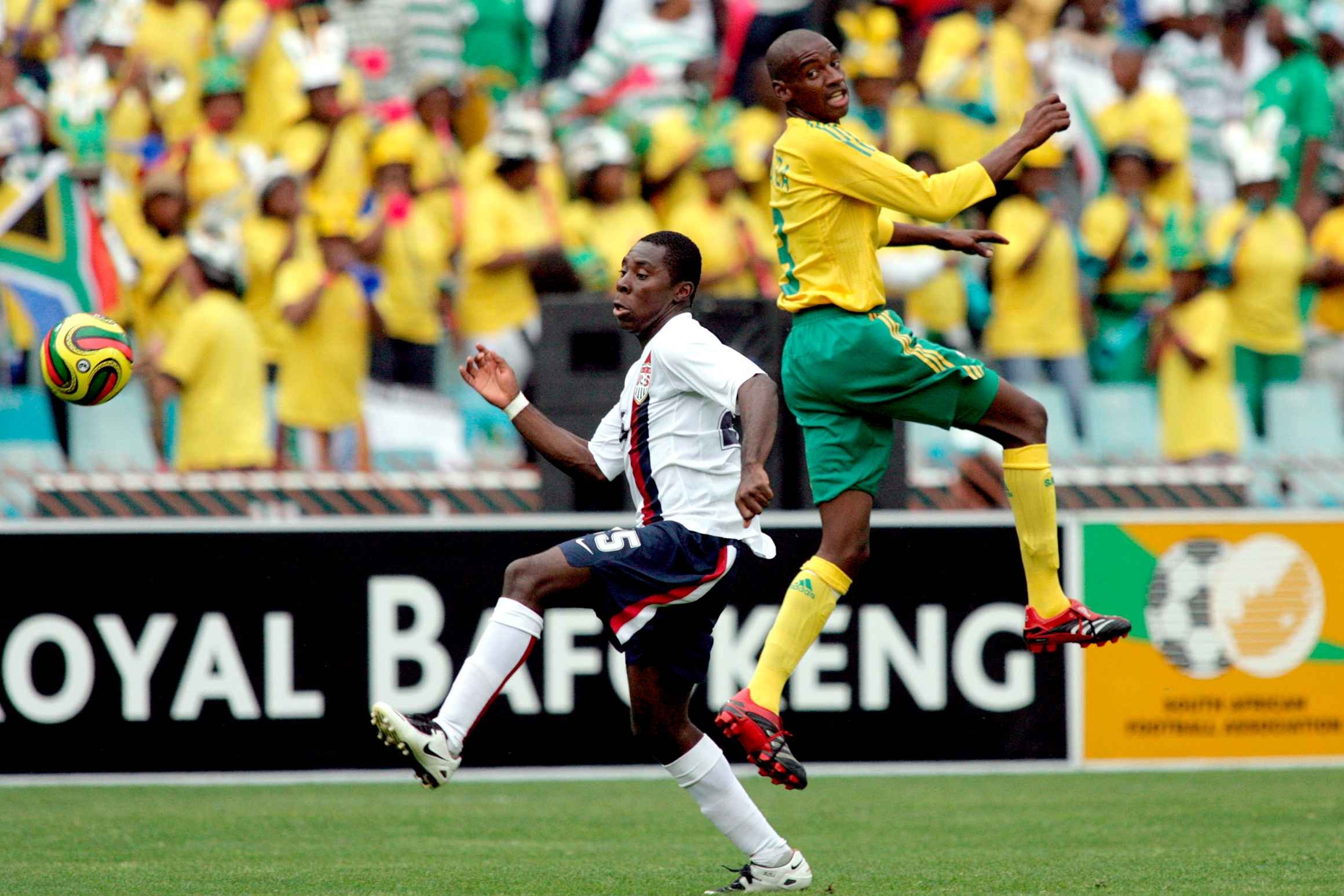 Cựu đội trưởng ủng hộ việc Pitso Mosimane mang lại những ý tưởng mới cho Bafana Bafana