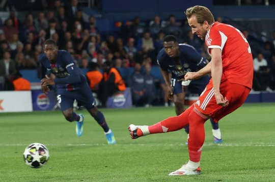 PSG thắng điên rồ Bayern Munich trong trận cầu 9 bàn