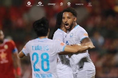 Xuân Son chói sáng, Nam Định đánh sập pháo đài Hà Tĩnh