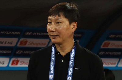 V-League vừa khởi tranh, HLV Kim Sang Sik lập tức nhận 'cảnh báo đỏ' trước FIFA ASEAN Cup