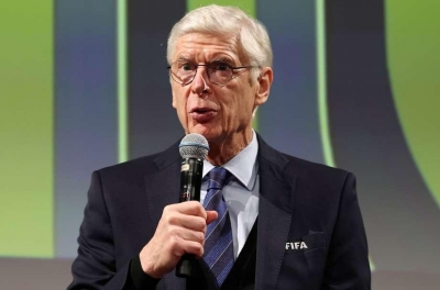 CHÍNH THỨC: Luật việt vị mới của 'giáo sư' Wenger đi vào hoạt động