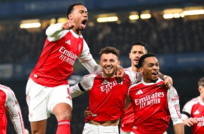 Thấy gì trong chiến thắng 3-2 của Arsenal trước Chelsea?
