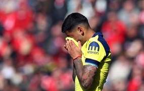 Đồng đội của Messi ở ĐT Argentina nghỉ hết mùa vì chấn thương, cơ hội dự World Cup ra sao?