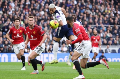 Trực tiếp MU vs Tottenham, 19h30 hôm nay 7/2