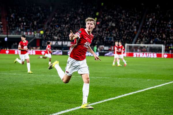 Một chỉ số chính từ mỗi đội sau lượt về vòng play-off Europa Conference League
