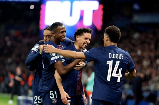 Sao PSG gửi chiến thư tới Chelsea và Barcelona