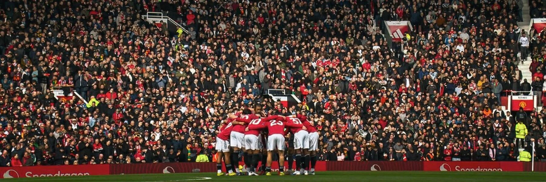 Doanh thu của Manchester United tại Premier League mùa này đã được tiết lộ, 191 triệu bảng sắp về tài khoản! Điều này sẽ giúp đội bóng ký hợp đồng với Sandro Tonali nhằm tăng cường hàng tiền vệ.