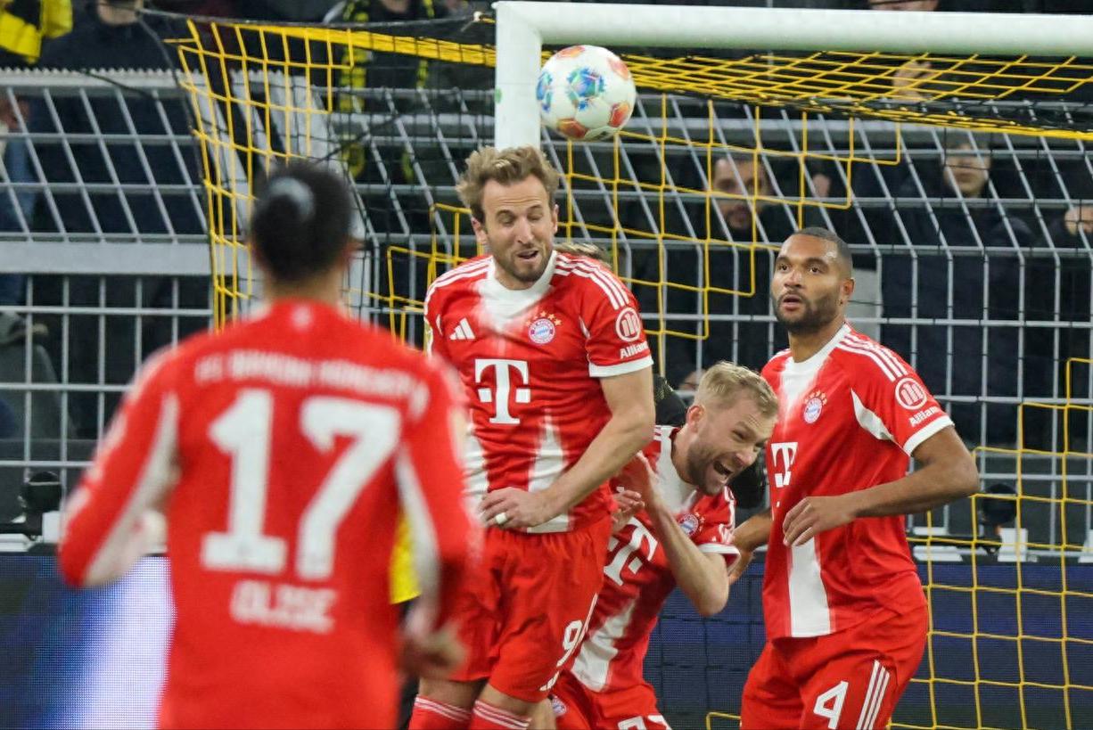 Trận derby quốc gia đỉnh cao, Bayern lội ngược dòng 3-2 trên sân Dortmund với cú đúp của Kane, Kimmich kiến tạo gỡ hòa + ghi bàn thắng quyết định