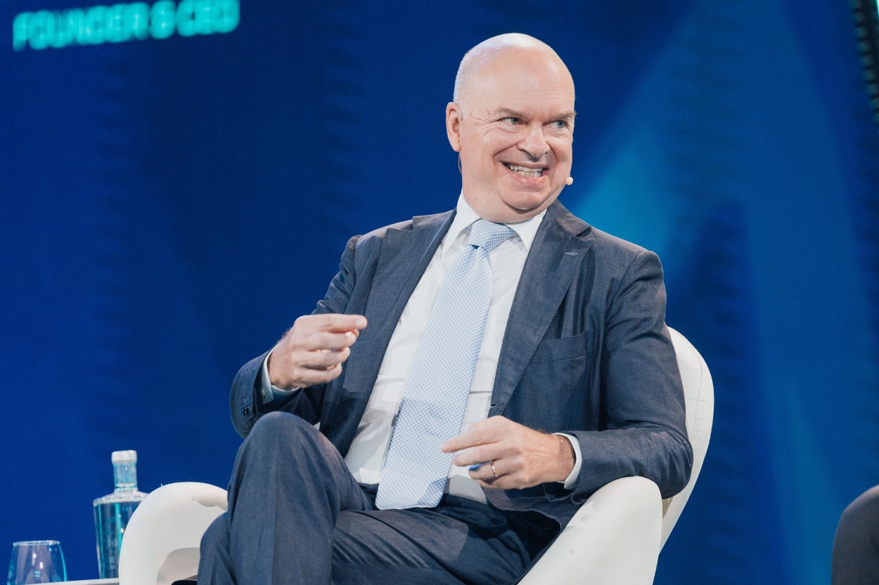 ĐỘC QUYỀN: Cựu CEO AC Milan Fassone về khủng hoảng của bóng đá Ý, sự trỗi dậy của Como và quyền sở hữu đa câu lạc bộ