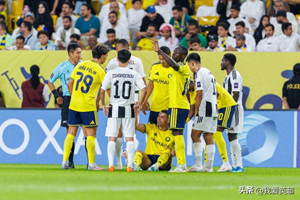 Oai phong! 47 tuổi, Mã Ninh quát lui Ronaldo và gay gắt chỉ trích Félix ở AFC Champions League. Truyền thông nước ngoài phẫn nộ: Thật khó tin nổi!