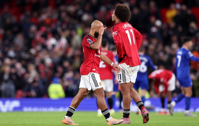 MU gặp khó trong thương vụ tiền vệ Baleba