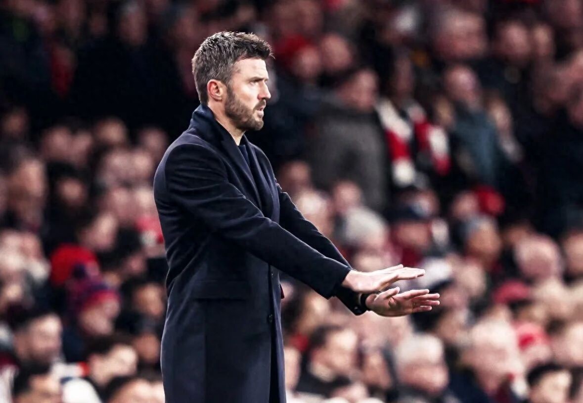Thử thách thực sự của Man United sẽ đến vào tuần tới! Carrick thúc giục các cầu thủ phải khiêm tốn, bản thân ông cũng không nghĩ đến việc được bổ nhiệm chính thức