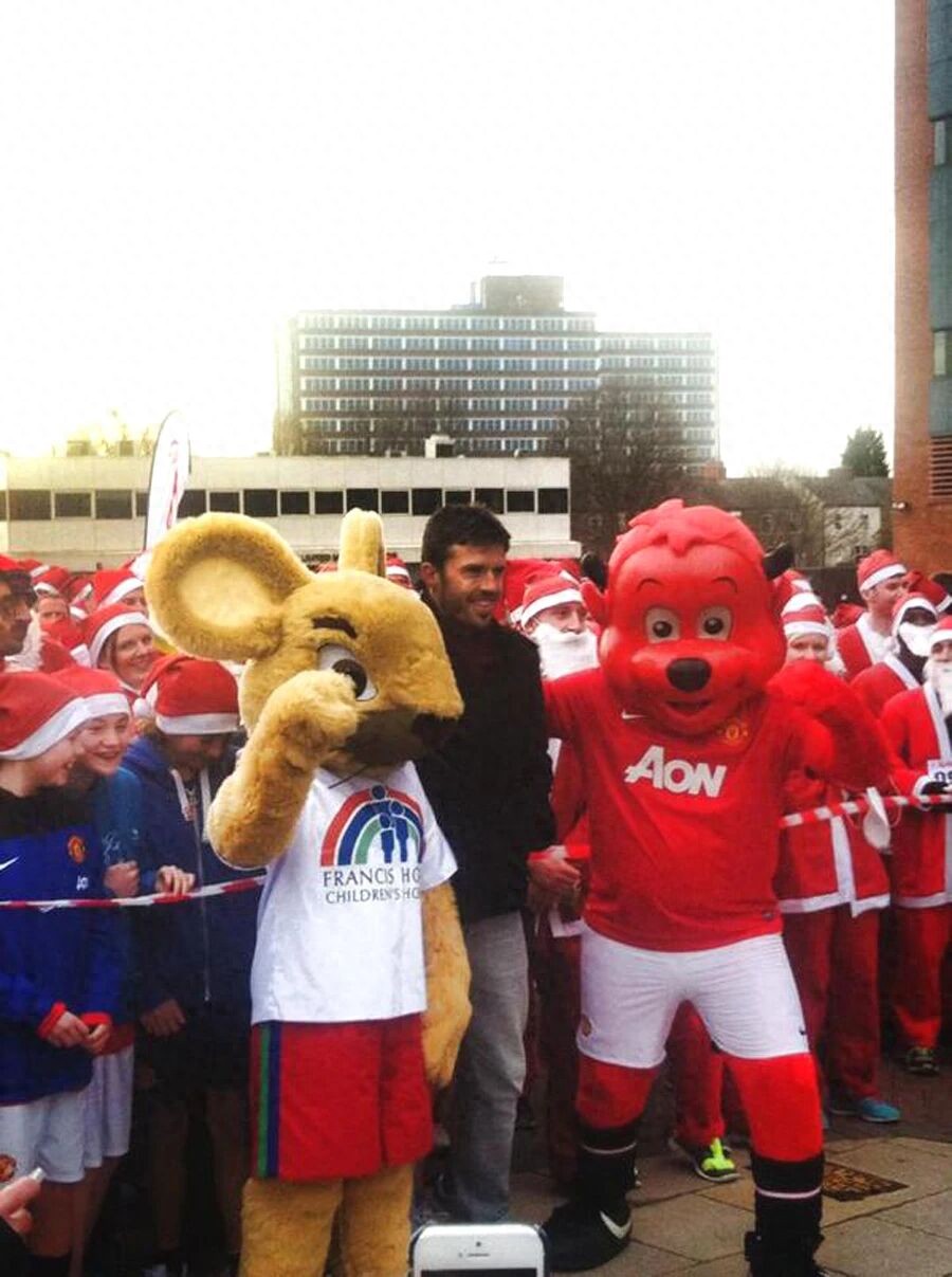 Carrick muốn luyện tập phòng ngự và từ chối kiếm tiền giữa mùa giải! Man United cũng có kỳ nghỉ Tết Nguyên Đán, cũng bắt đầu làm việc vào mùng tám