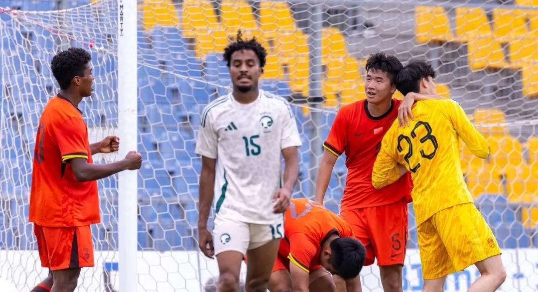 Đánh bại Saudi Arabia với đội hình trẻ hơn! Chờ đợi 7 năm để có khởi đầu thắng lợi tại giải Toulon, chiến lược hệ thống đội tuyển quốc gia đang được triển khai