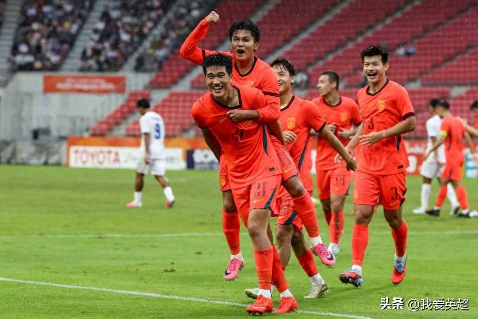 Thành tích tốt nhất tại ASIAD kể từ khi đổi thể thức! U22 Trung Quốc thắng Thái Lan 3-0, sau 28 năm mới trở lại bán kết, đối đầu Hàn Quốc.