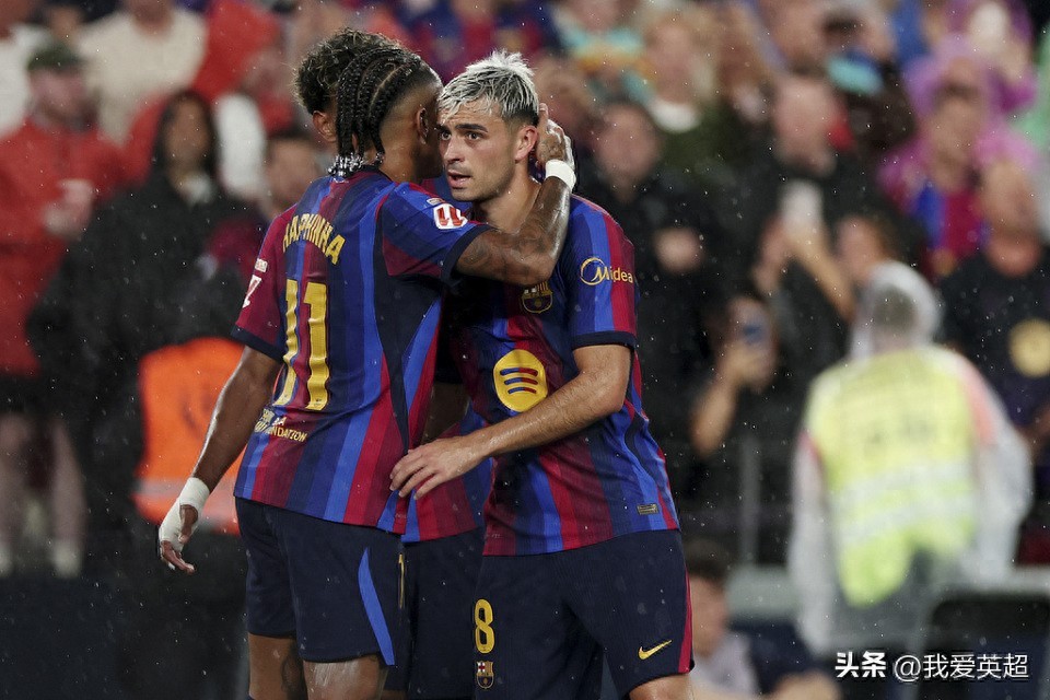 Kinh hoàng? Barcelona toàn thắng 7 trận đầu mùa, ghi 33 bàn! Lần đầu tiên trong 110 năm, cặp sao trị giá 290 triệu euro đóng góp 19 bàn.