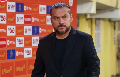 Chính thức: HLV Popov nhận án phạt cực nặng, bị cấm 4 trận V-League