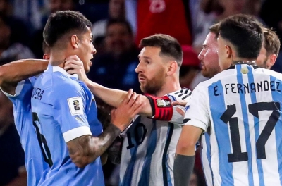 Messi: 'Tôi không phải thánh, cũng sẽ có lúc nổi nóng'