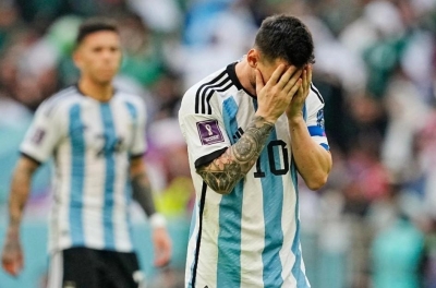 RÚNG ĐỘNG: Chủ tịch LĐBĐ Argentina lộ tin nhắn 'đòi phong bì'