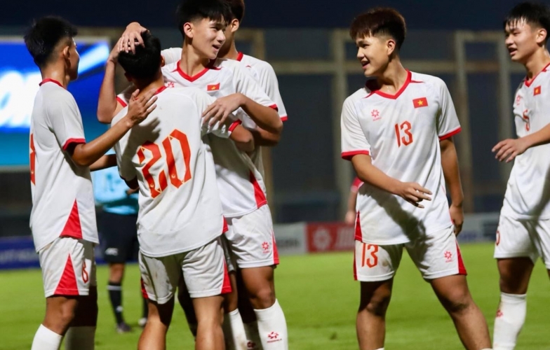 Thắng 6-0 Singapore, U17 Việt Nam vẫn xếp sau Malaysia
