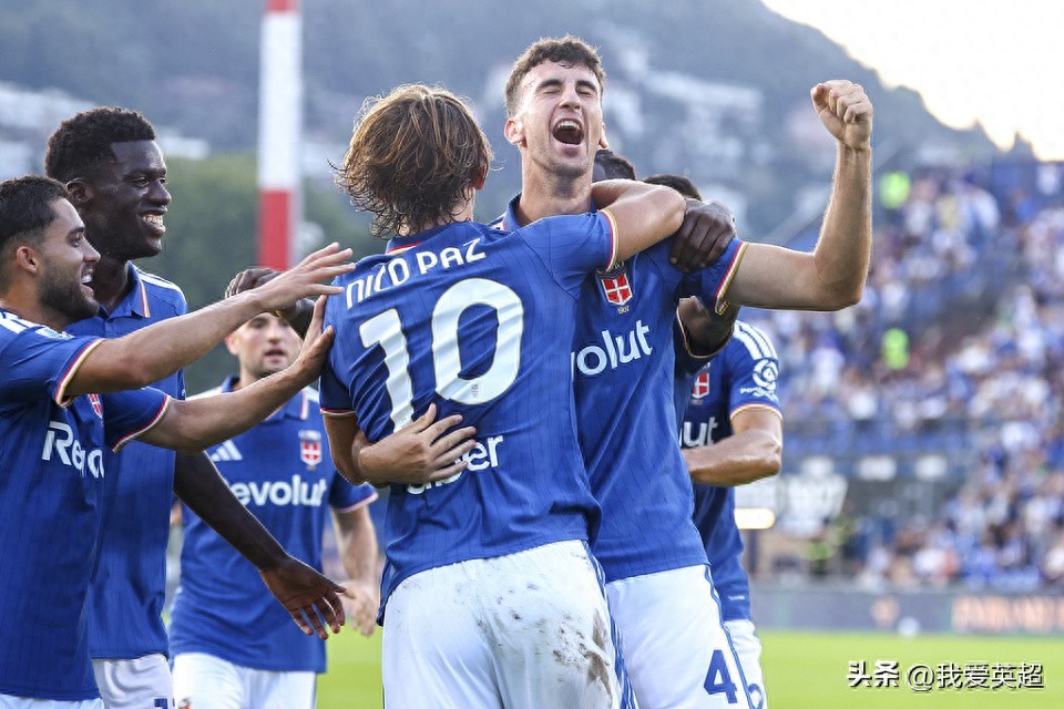 2-1! Pháp sư 39 tuổi lên ngôi tại Serie A, dẫn dắt đội ngựa ô giành 4 trận thắng liên tiếp trên hai mặt trận, bất bại từ đầu mùa và tạo nên kỷ lục 75 năm của câu lạc bộ